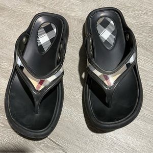 Burberry flip flops